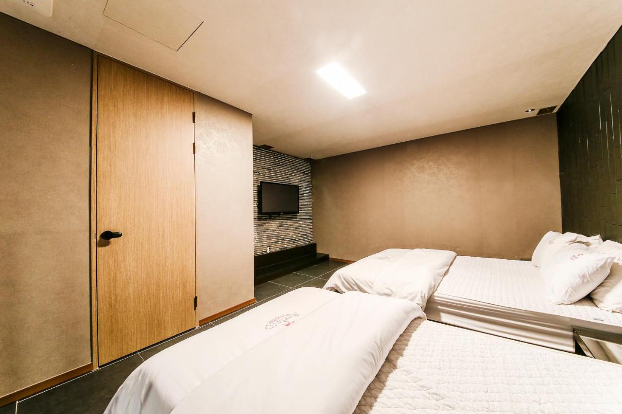 Gyeongju Arrietty Motel 外观 照片