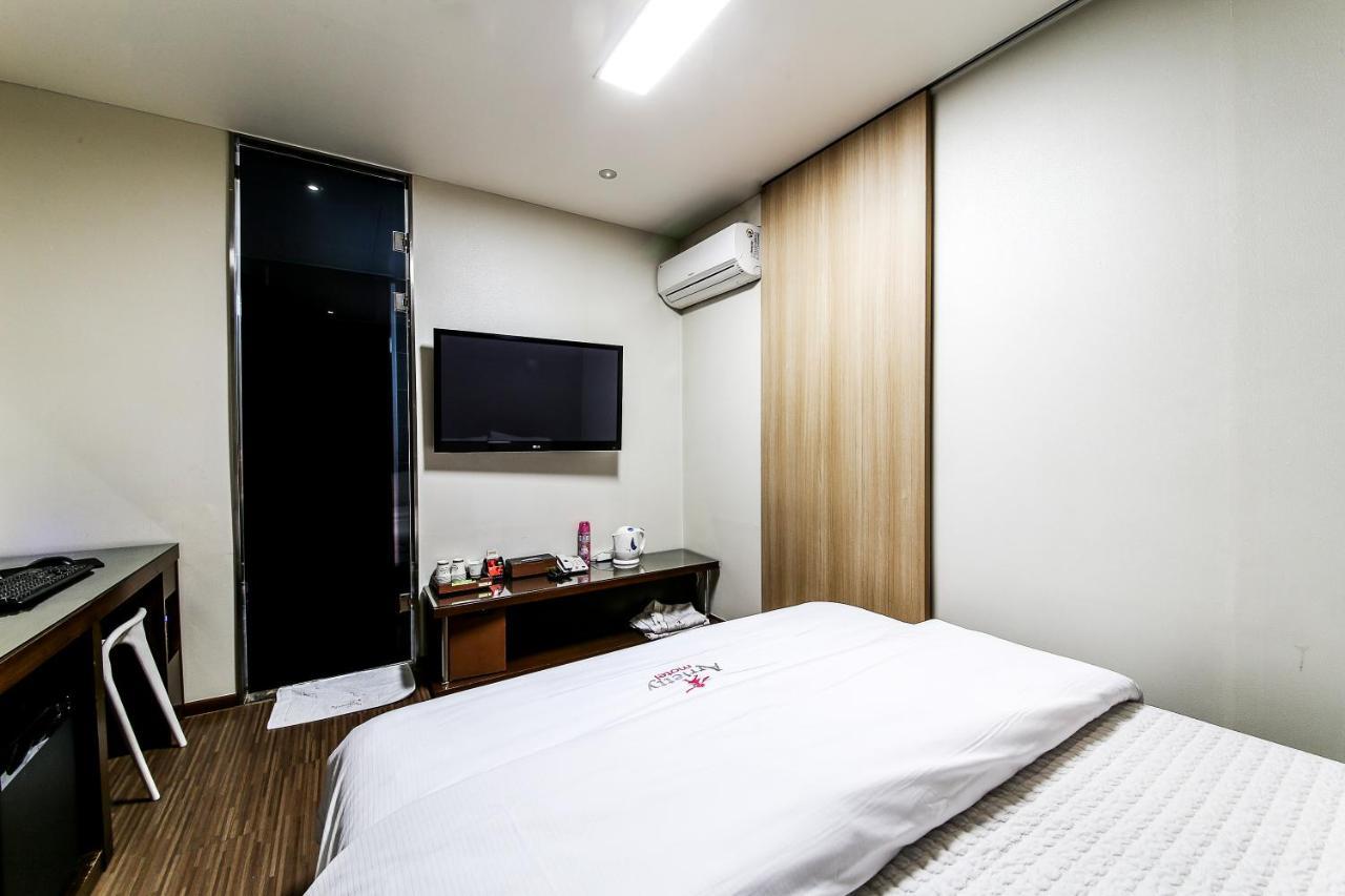 Gyeongju Arrietty Motel 外观 照片