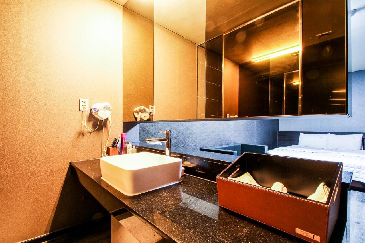 Gyeongju Arrietty Motel 外观 照片
