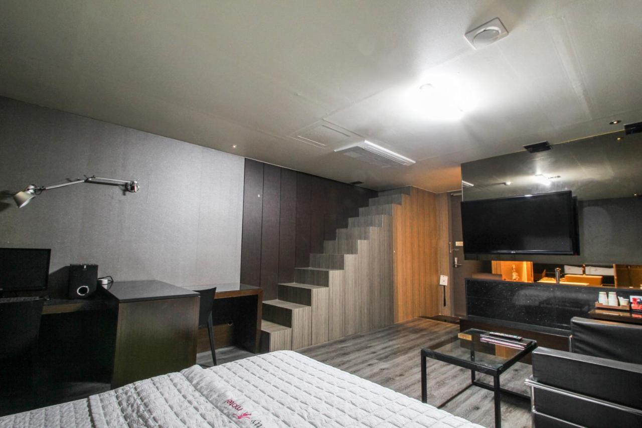 Gyeongju Arrietty Motel 外观 照片
