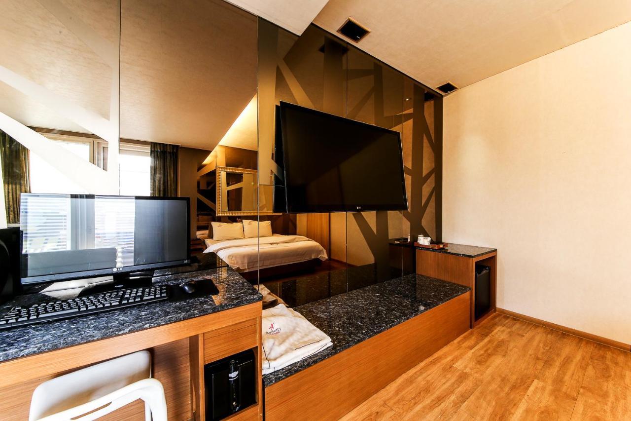 Gyeongju Arrietty Motel 外观 照片
