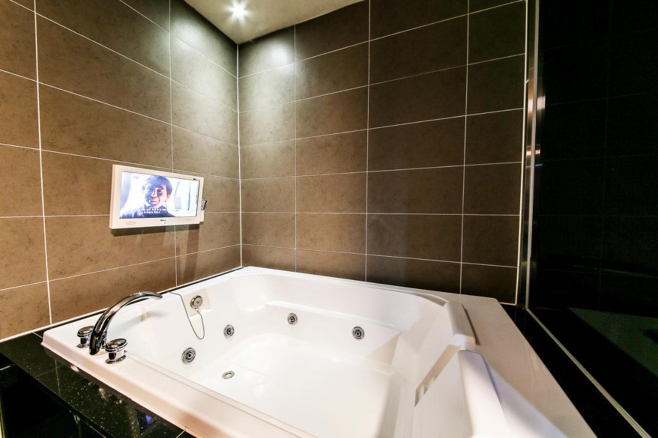 Gyeongju Arrietty Motel 外观 照片