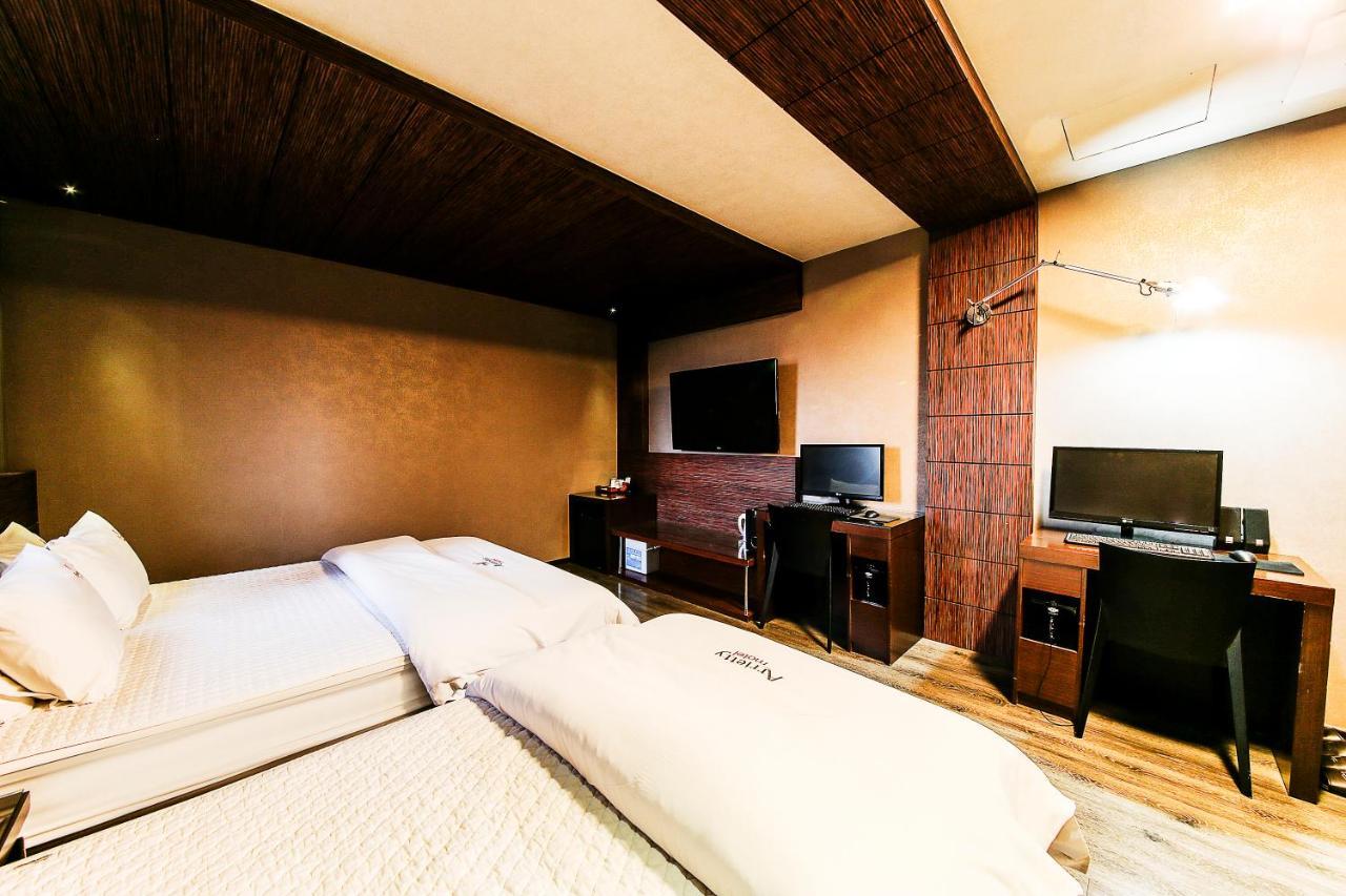 Gyeongju Arrietty Motel 外观 照片